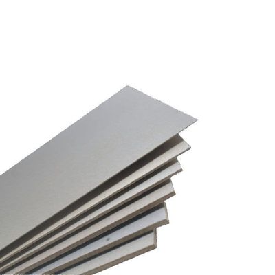 Capa de papel de reciclagem cinza espesso/folha de papelão cinzento/papelão de chips cinzento