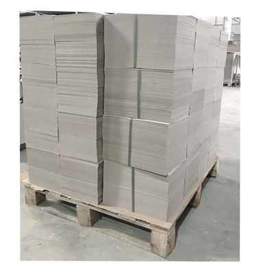 Fornecimento de fábrica Venda quente Papel de papelão de chip Folhas de papelão de volta Duplex Board Papelão cinza