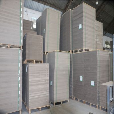 Materiais de revestimento de PE Cartão cinzento reciclado para outras indústrias químicas