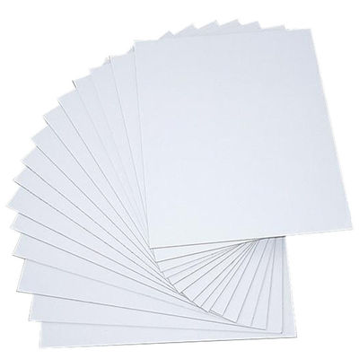 Papel duplex de cartão com fundo branco para embalagem e impressão