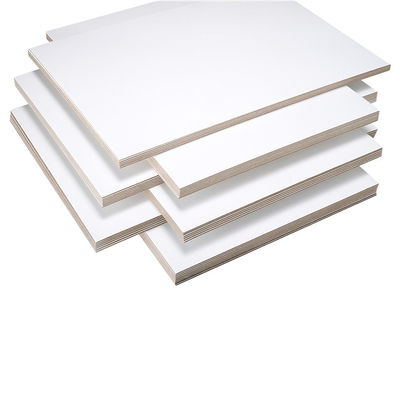 Papel branco revestido de cartão duplex de 300 gm com fundo cinzento Impressão de lado único