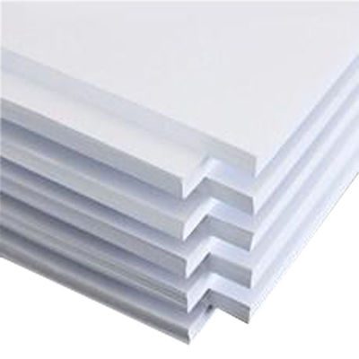 Papel de cartão branco reciclado para carta de felicitação