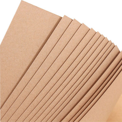 Papel de cartão Kraft revestido com PE personalizado Brilho de cor marrom ou acabamento fosco