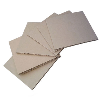 Folhas de papel de cartão corrugado simples / duplo Folha de papel de papel para embalagem
