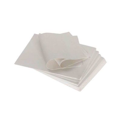 Papel de jornal branco reciclado Folhas de papel / Papel de jornal em branco para embalagem 45 Gsm
