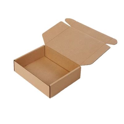 Caixa de papel de cartão corrugado rígido de cor marrom para embalagens de vestuário