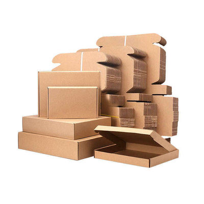 Pequenas caixas corrugadas para transporte de mercadorias